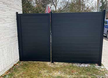 privacy fence gates canada