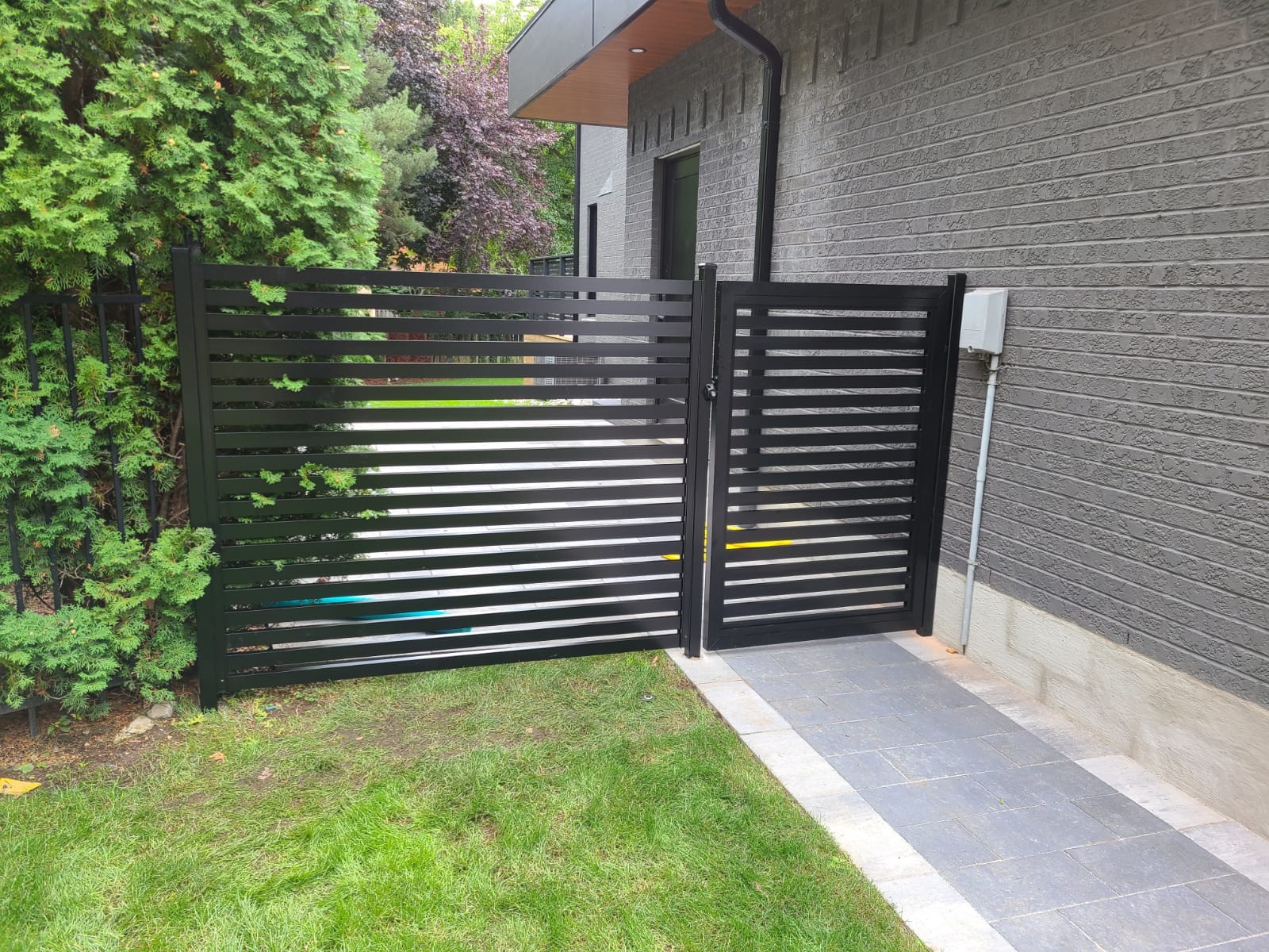 Semi Privacy Horizontal Aluminum Fence Gate Installed in Aurora
