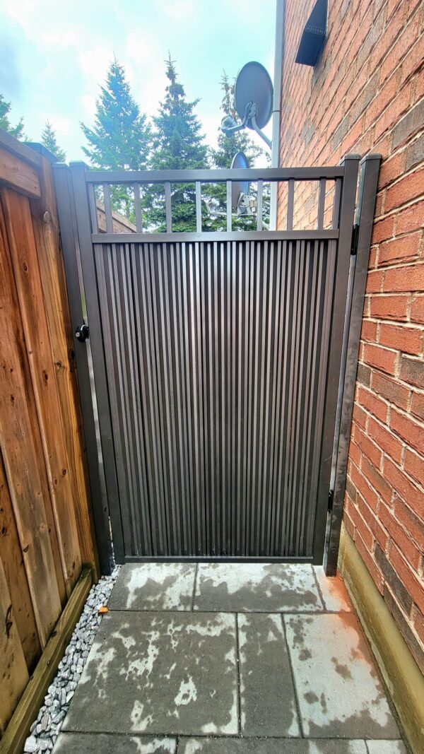 fence gates Burlington